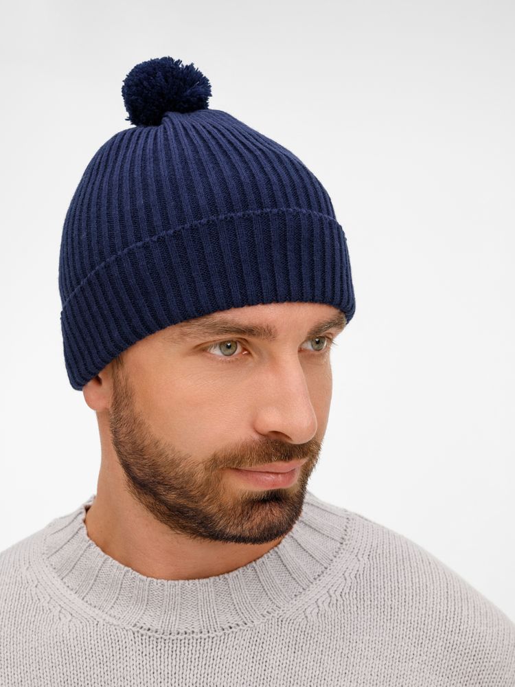 Шапка Catch Match с помпоном