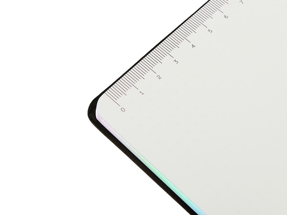 Блокнот А5 в гибкой обложке Fellini с голографическим срезом