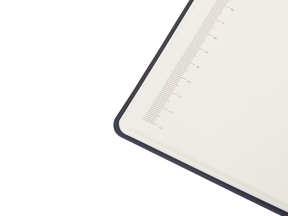 Блокнот А5 с магнитным клапаном в гибкой обложке Chaplin