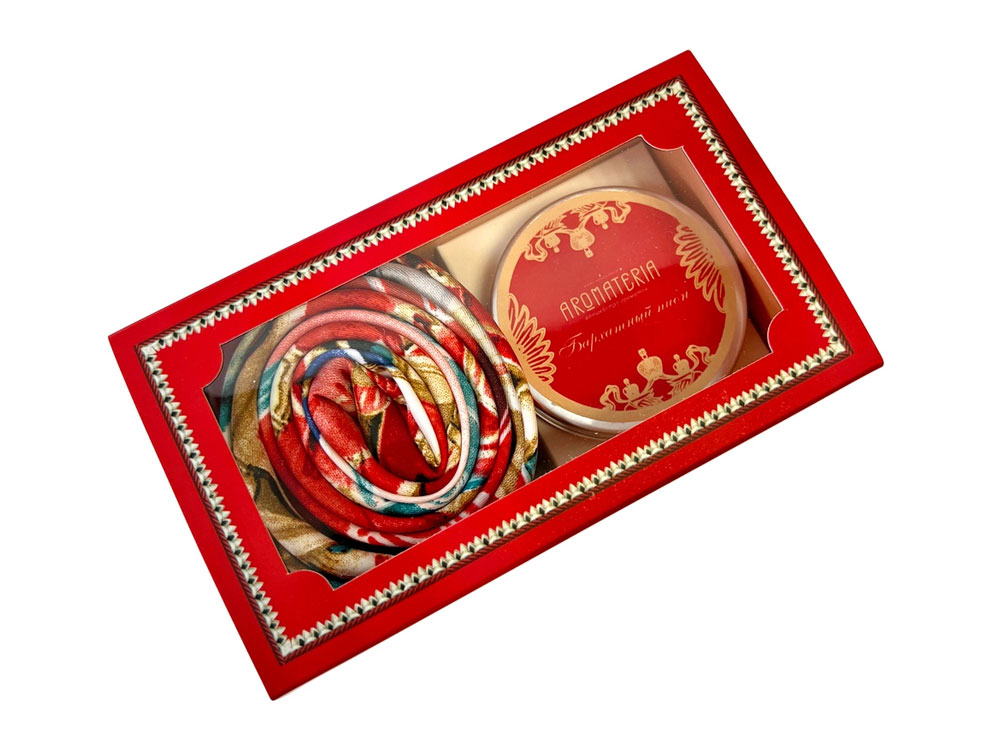 Набор: платок Кремль – Москва и свеча Бархатный пион